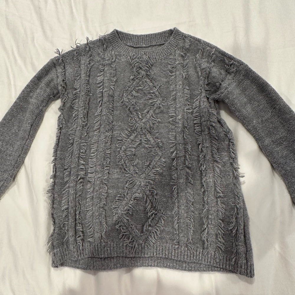 Abercrombie Gray sweater
